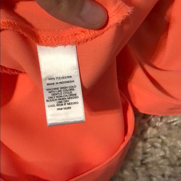 Express Button-up Top - Picture 6 of 6